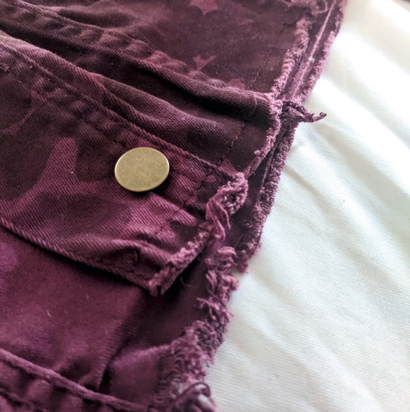 Wild Fable Camo Print Cropped Denim Jacket - Picture 7 of 9